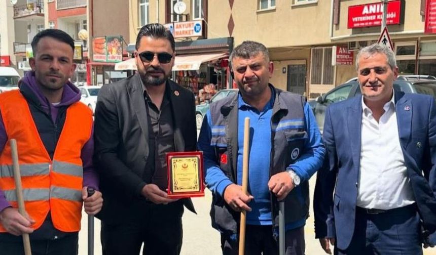 Akyurt'ta 1 Mayıs kutlamaları: BBP İlçe Başkanı sahaya indi