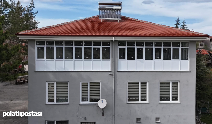 Çamlıdere Belediyesi Elvanlar Köyü Konağı'nı yeniledi