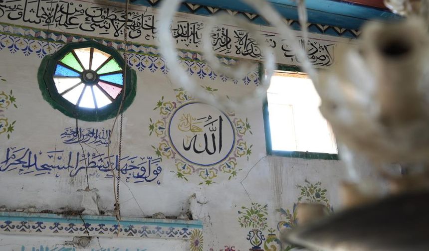 Kalecik’te kültürel miras tehlikede! 71 yıllık cami sahipsiz kaldı