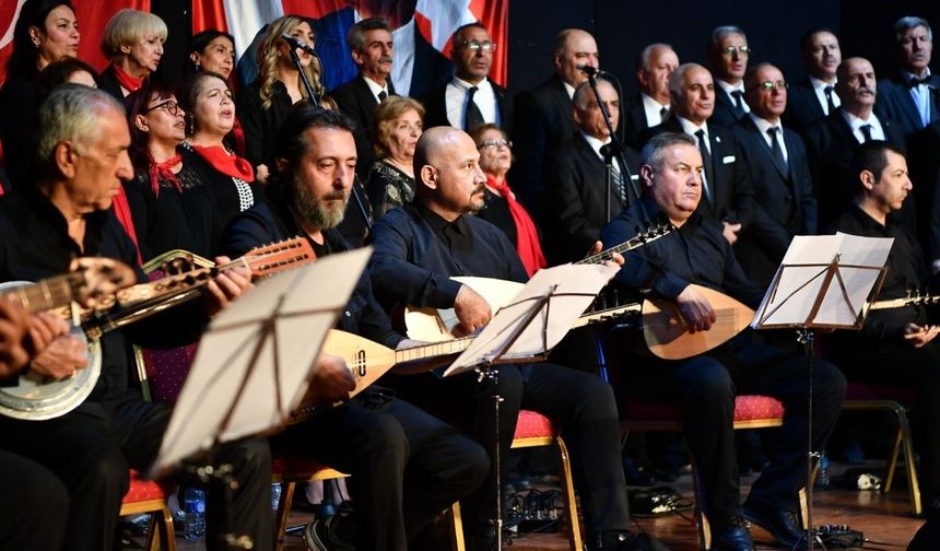 Mamak Belediyesi’nden Edip Akbayram anısına vefa konseri düzenlendi