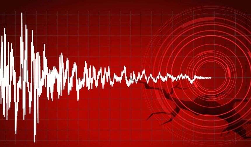 Antalya'da büyük deprem! Fena sallandı