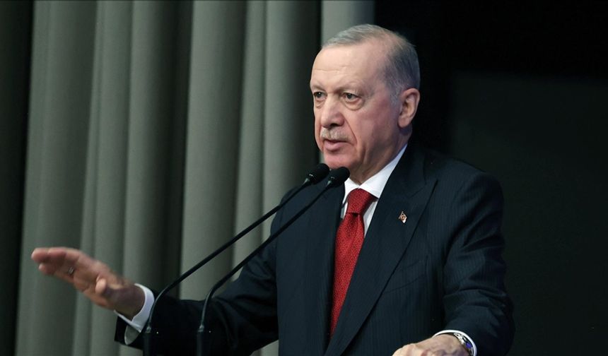 Cumhurbaşkanı Erdoğan'dan LGS mesajı: "Rabb’im zihin açıklığı versin"