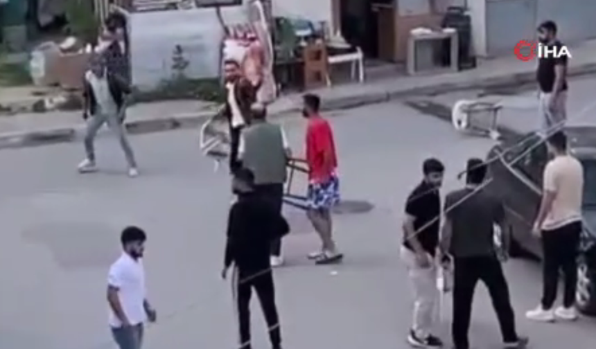 Trafikte korna kavgası kanlı bitti: 5 yaralı