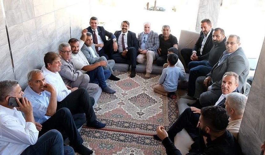 Başkan Koç'tan mahallelere bayram çıkarması