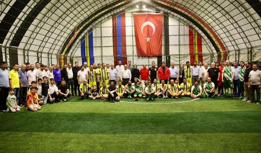 AK Parti Çubuk ve Akyurt teşkilatları sahada dostluk için ter döktü
