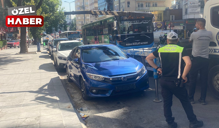 Ankara Ziya Gökalp Caddesi'nde trafik operasyonu: Araçlar çekiliyor