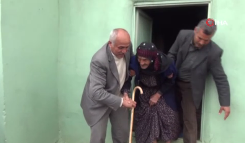 Türkiye’nin en yaşlı kadını hayatını kaybetti: Yaşını duyanlar inanamıyor!