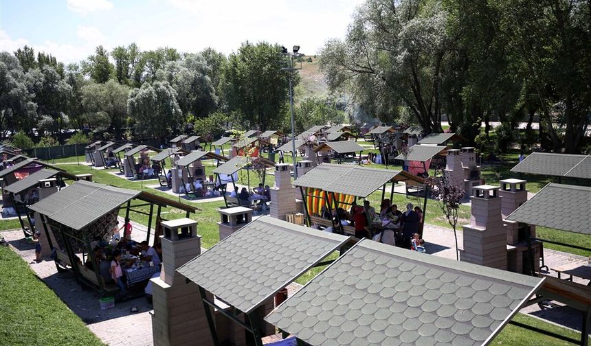 Yenimahalle’de mangal yasak, piknik serbest