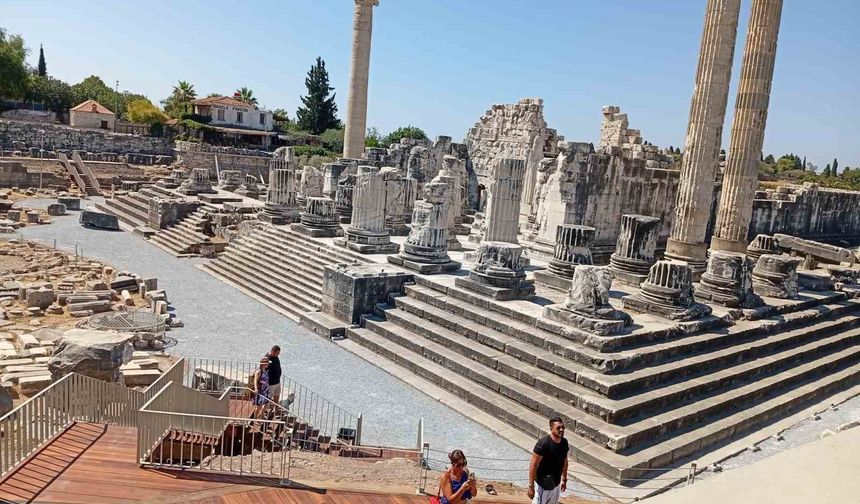 Apollon Tapınağı ziyarete açıldı