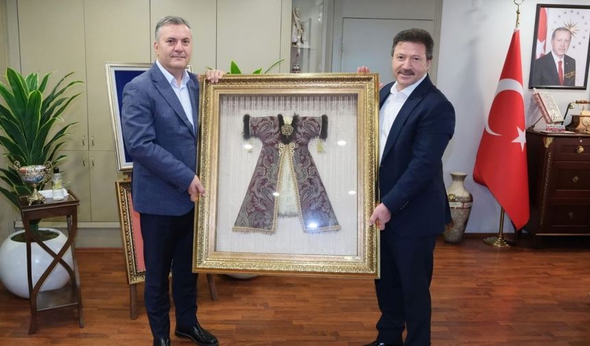 Başkan Demirbaş’tan Mehmet Yiğiner’e ziyaret: İş birlikleri masada