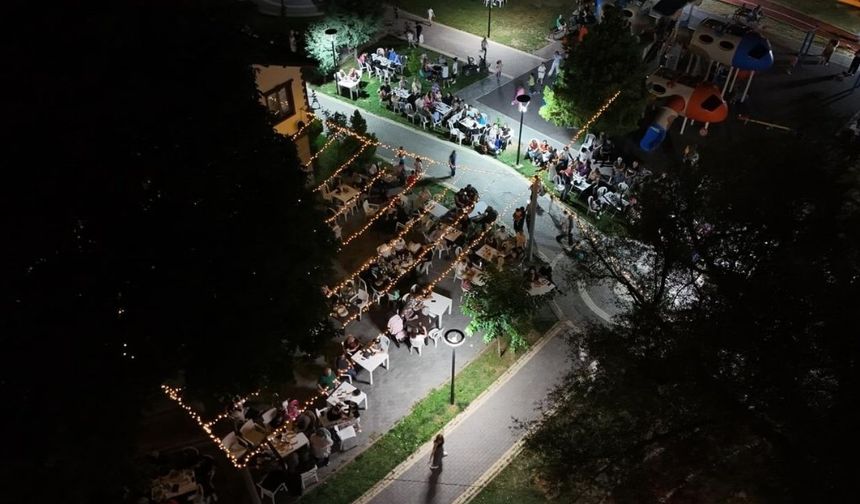Elmadağlılar türkülerle dolu dolu bir akşam geçirdi