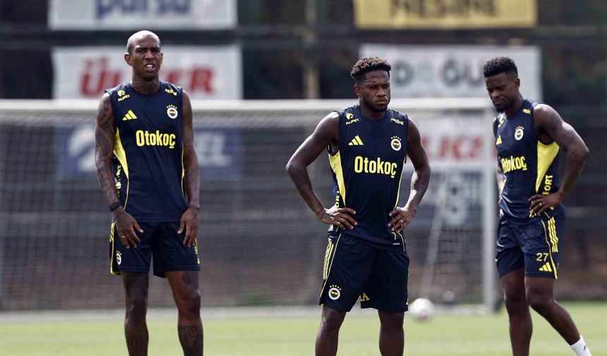 Fenerbahçe, Feyenoord maçı hazırlıklarını sürdürüyor