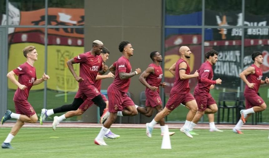Okan Buruk yönetiminde Galatasaray, Fatih Karagümrük hazırlıklarına başladı