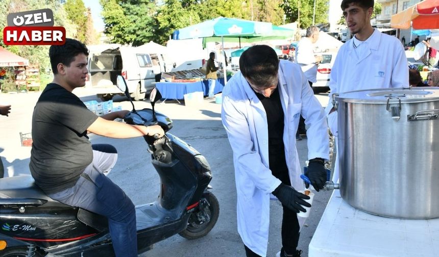 Haymana Belediyesi, pazaryerlerinde çorba ikrâmında bulundu