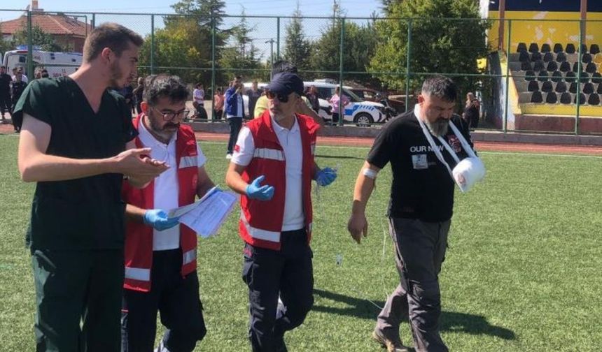 Parmağı kopan vatandaş ambulans helikopterle Ankara’ya yetiştirildi