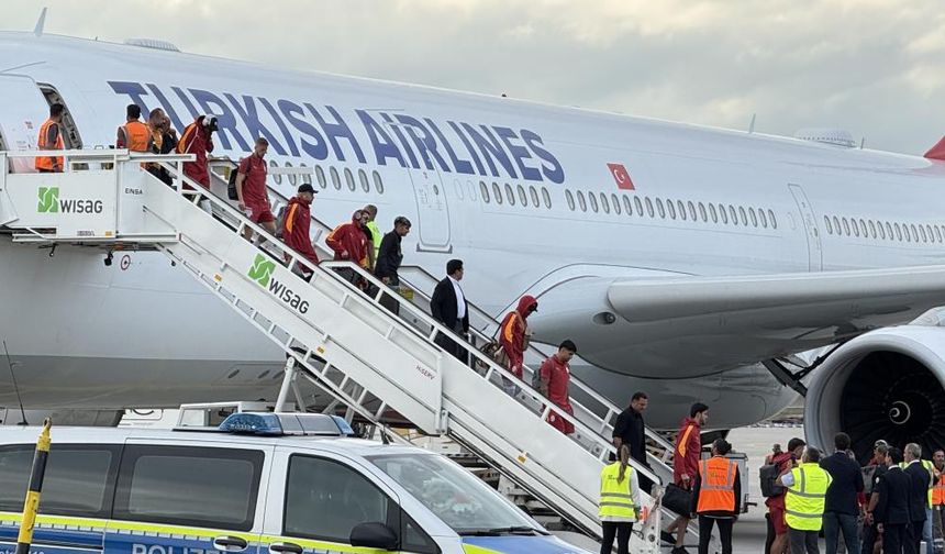 Galatasaray, Şampiyonlar Ligi Maçı için Frankfurt’ta