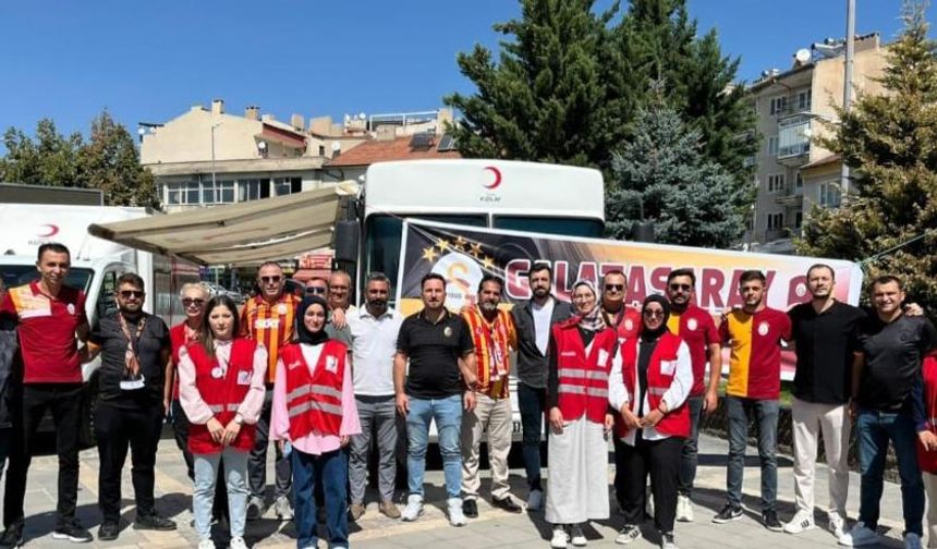 Galatasaray taraftarlarından rekor kan bağışı
