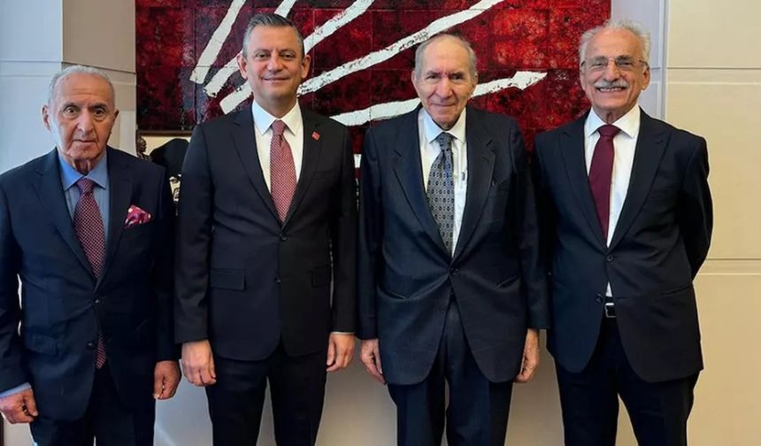 CHP Eski Genel Başkanı Hikmet Çetin'den çok konuşulacak sözler