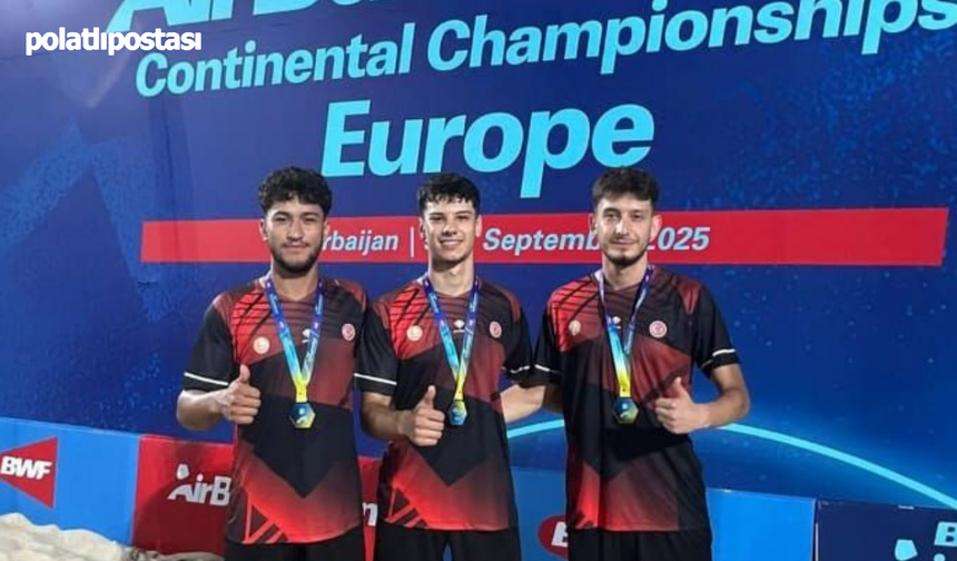 Mamak'ın gururları! Milli sporcularımız Bakü'de tarih yazdı