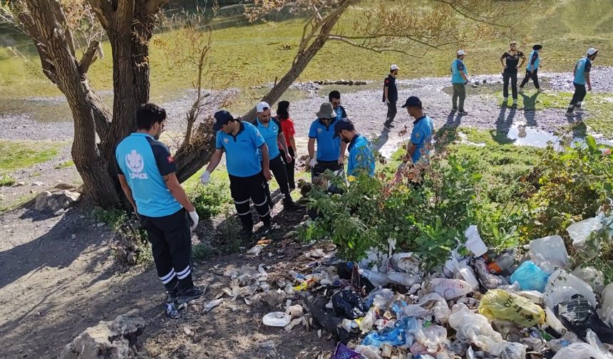 UMKE ve arama kurtarma ekiplerinden doğa dersi