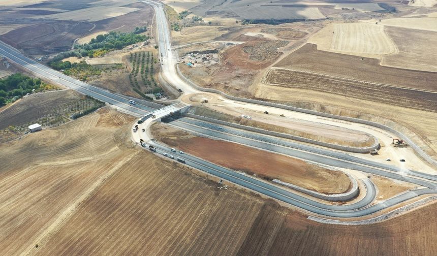 Kaman’a 2,7 milyar liralık ulaşım yatırımı: Yarın açılıyor