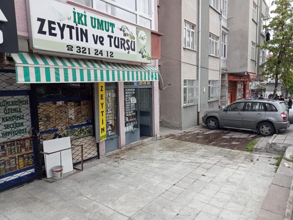 Ankara'da komşu dükkanın sahibini öldüren zanlı yakalandı-1