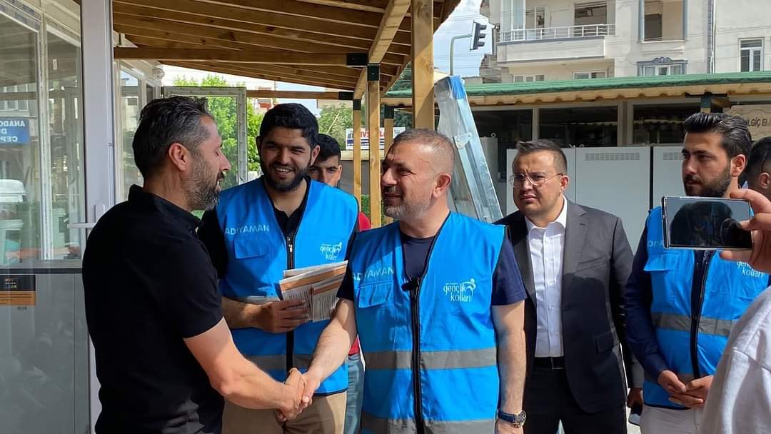 Başkan Ercan Adıyaman’da vatandaşlarla buluştu (4)