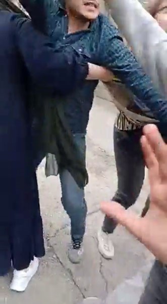 Başkentte ''başörtülü'' kadına saldırı-2