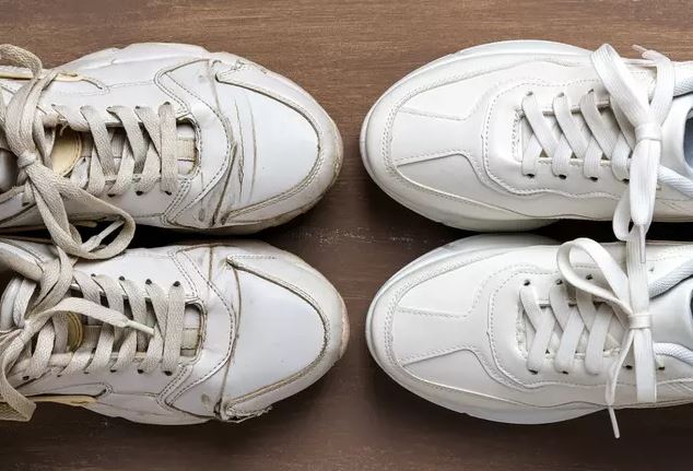 Beyaz spor ayakkabı temizleme de en etkili yol bu! Temizleyin ve sihrini görün! (3)