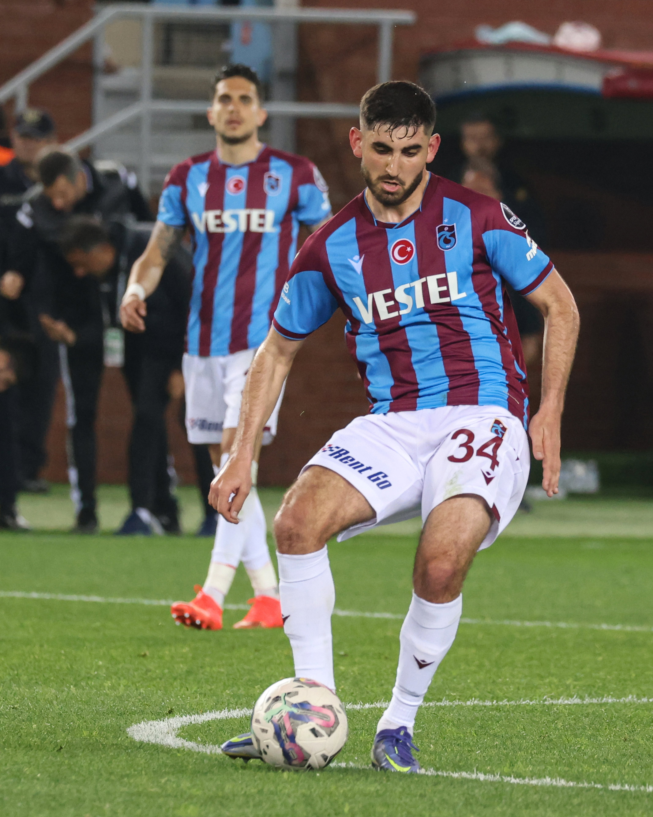 canli-izle-fenerbahce-trabzonspor-maci-ne-zaman-saat-kacta-hangi-kanalda (12)