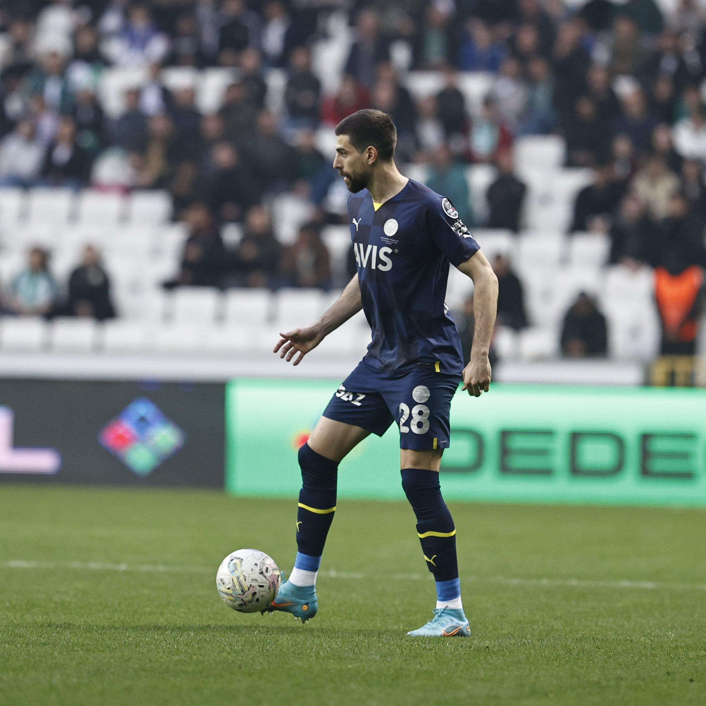 canli-izle-fenerbahce-trabzonspor-maci-ne-zaman-saat-kacta-hangi-kanalda (4)-1