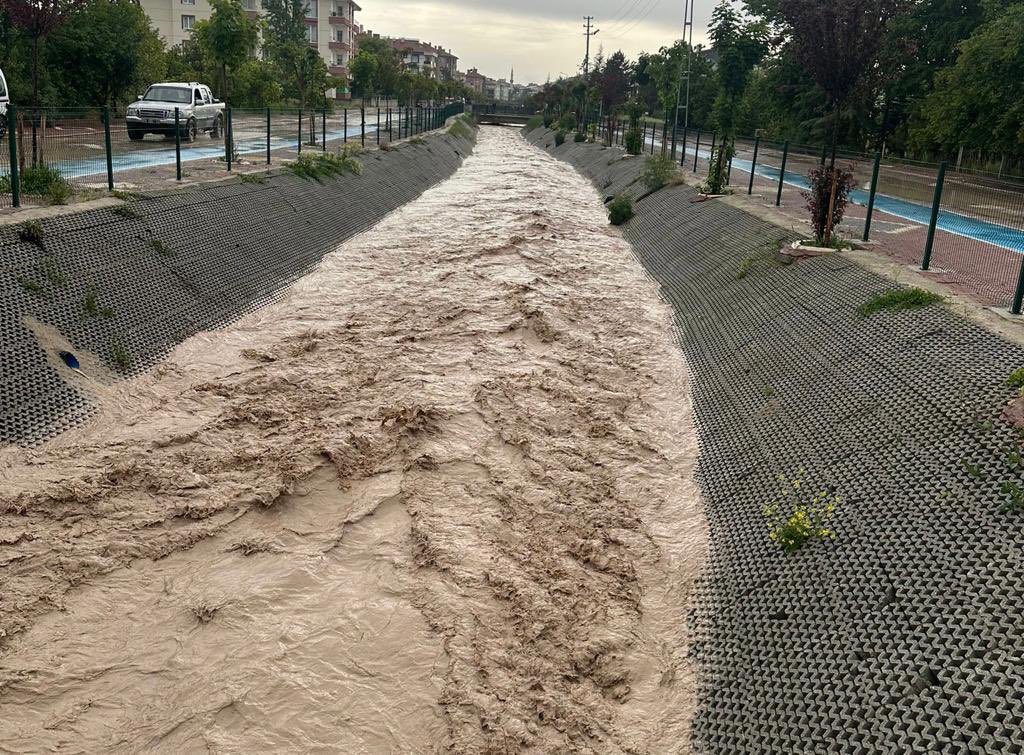 Çubuk Belediyesi sağanak yağışlar için önlemini aldı-1