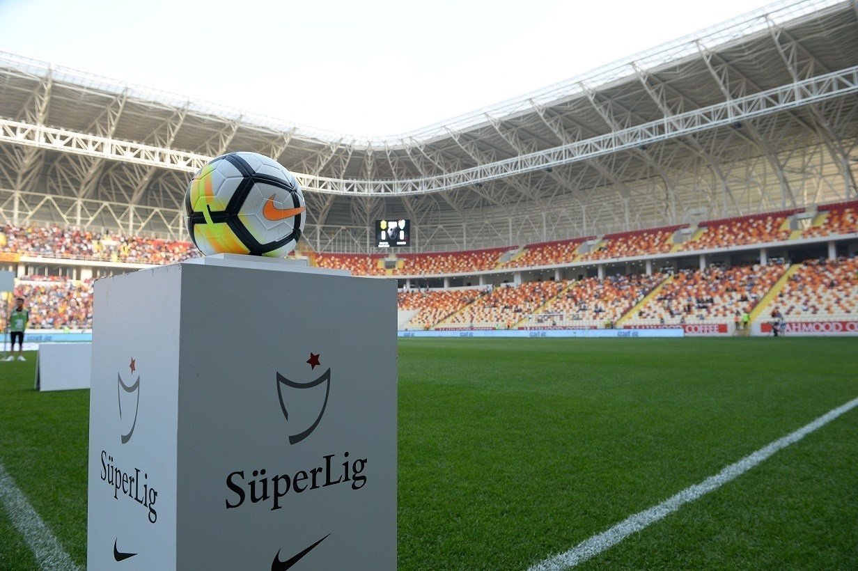 Süper Lig ekibinde flaş ayrılık2