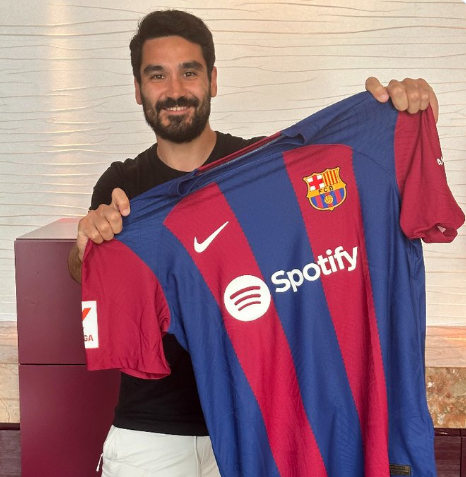 turk-futbolcu-barcelonaya-transfer-oldu