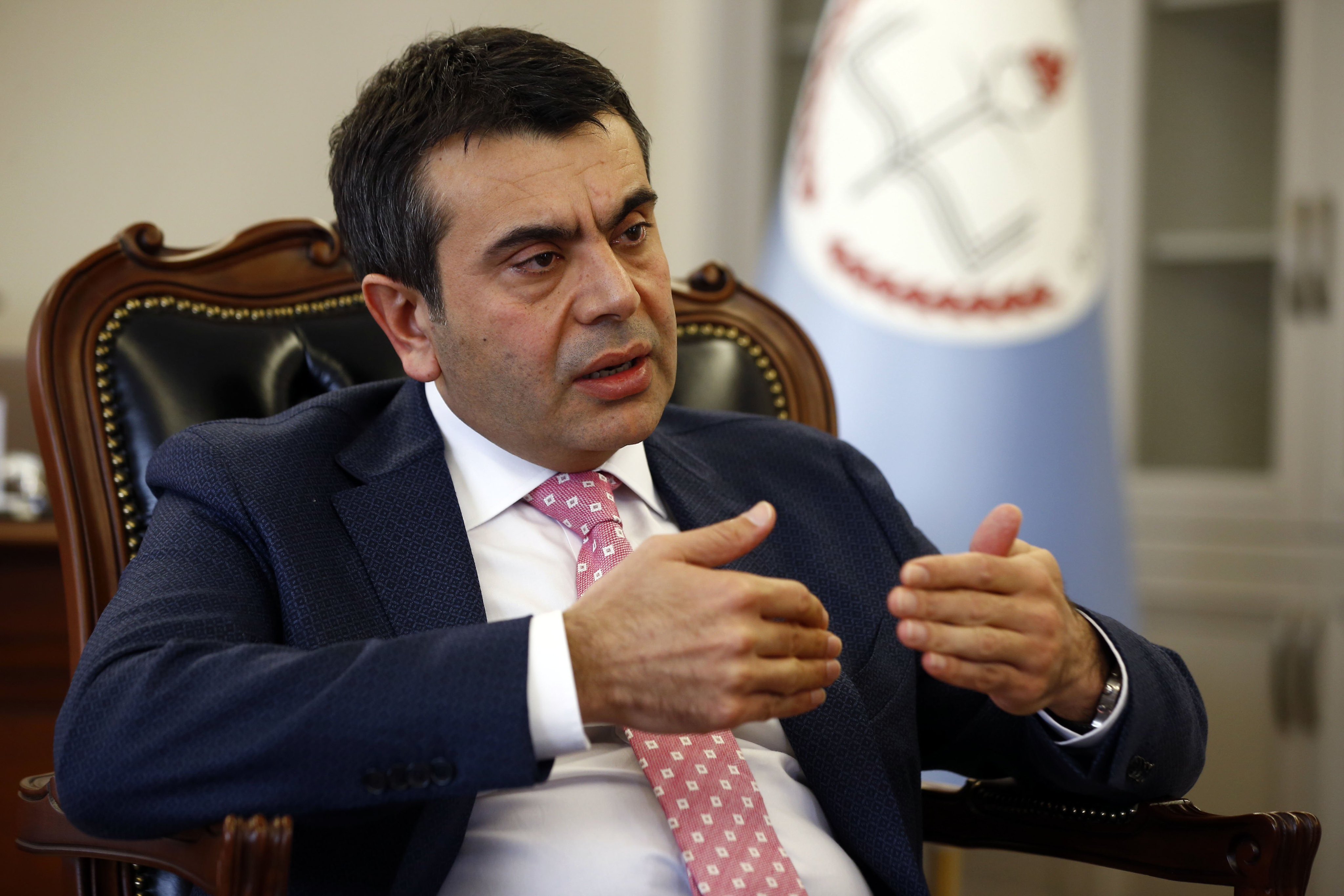 Bakan Tekin ''Öğretmenler öğrenciler için tercih danışmanlığı verecek''-1