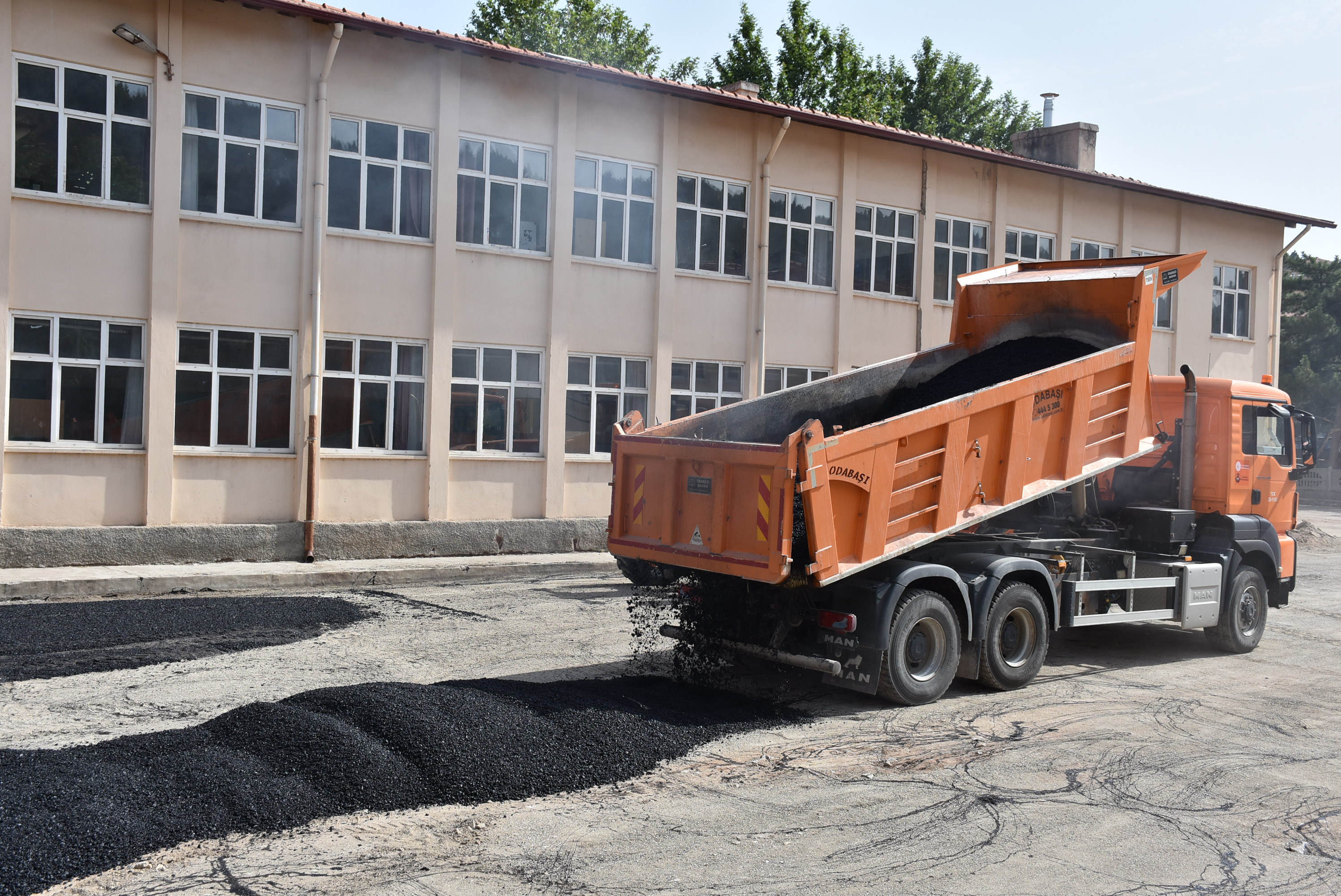 Nallıhan Belediyesi öğrenciler için çalışmalara devam ediyor-3