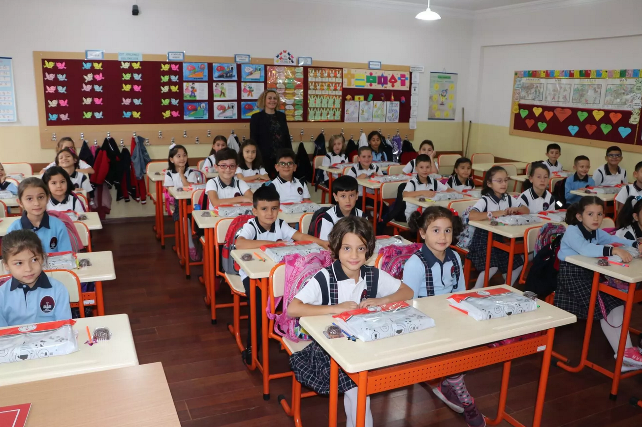 okullar-ne-zaman-acilacak-meb-calisma-takvimini-acikladi