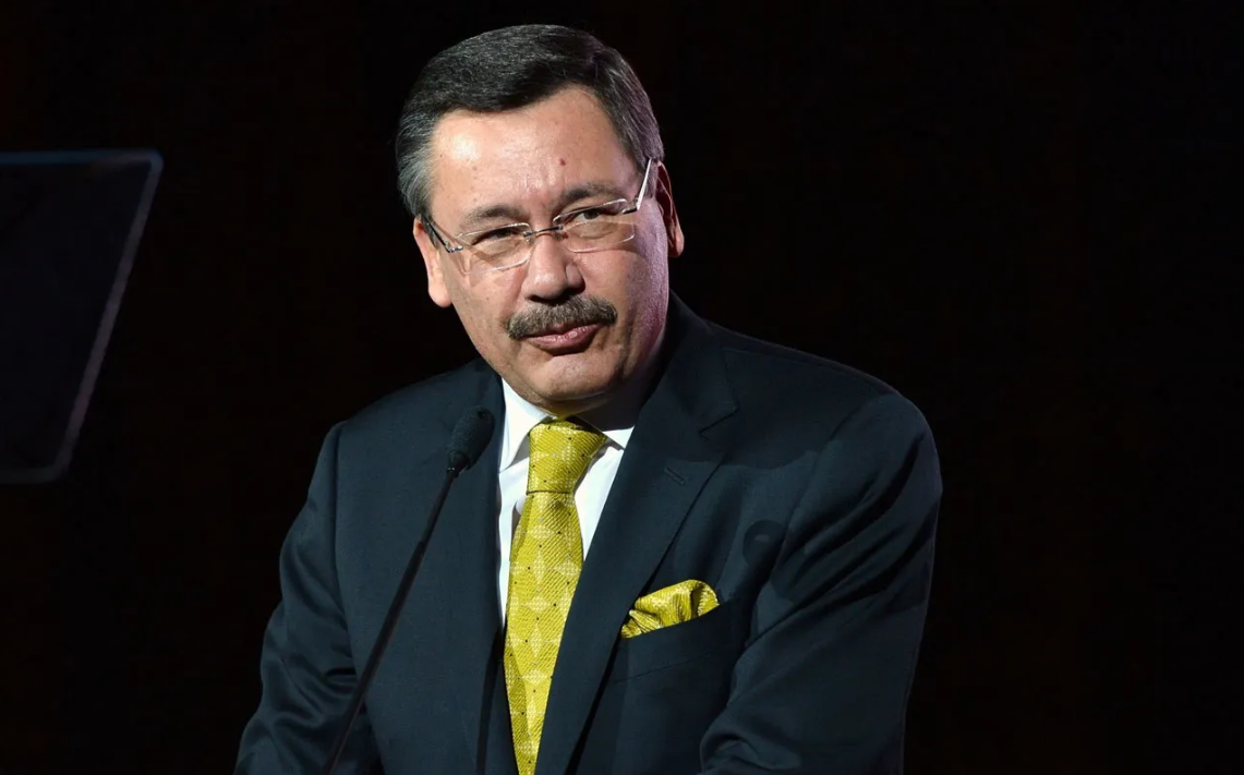tanju-ozcandan-melih-gokceke-gobek-yaniti-senin-toplam-capin-kac