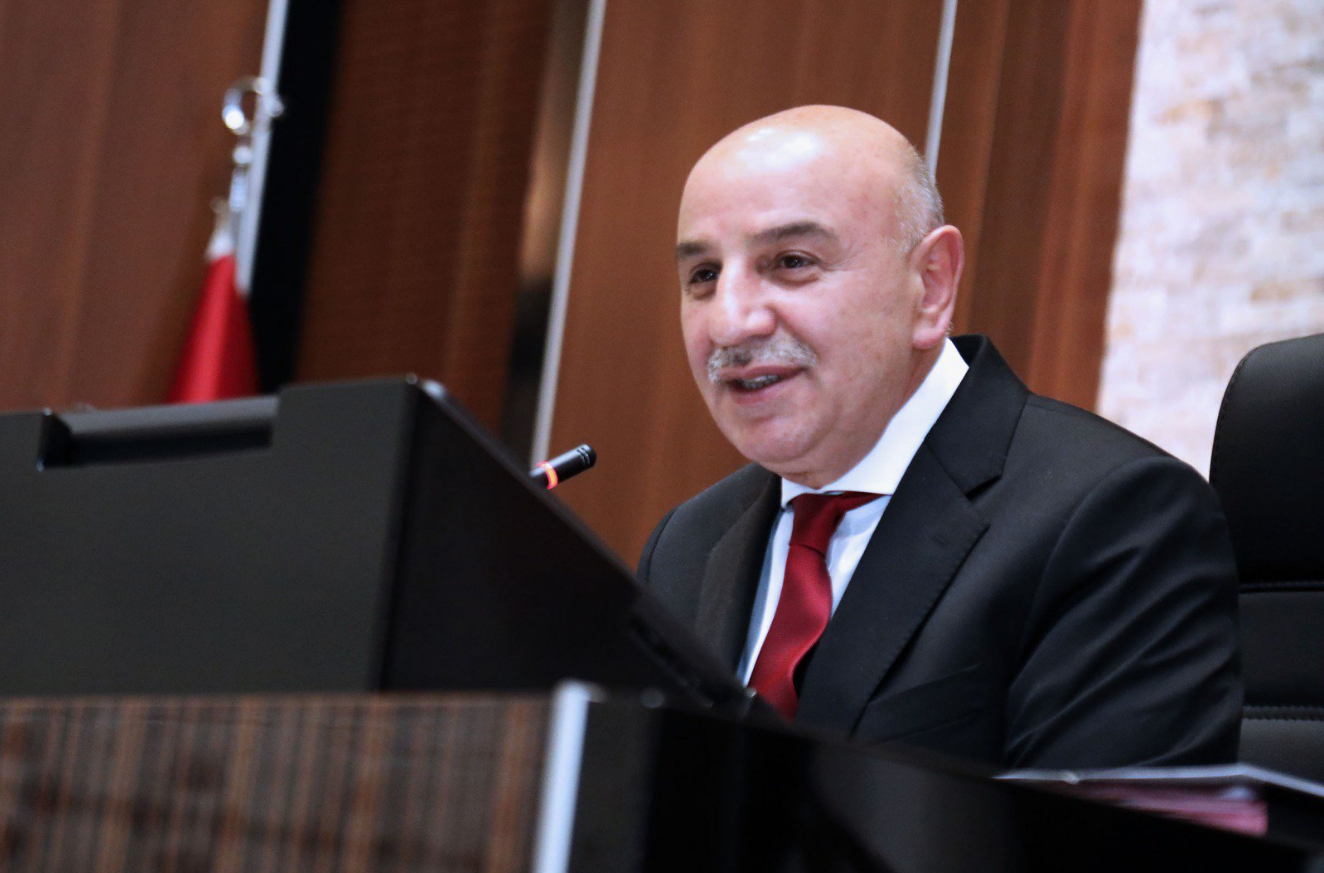 turgut-altinoktan-adaylik-mesaji-ankaraya-ok-gibi-biri-lazim (3)