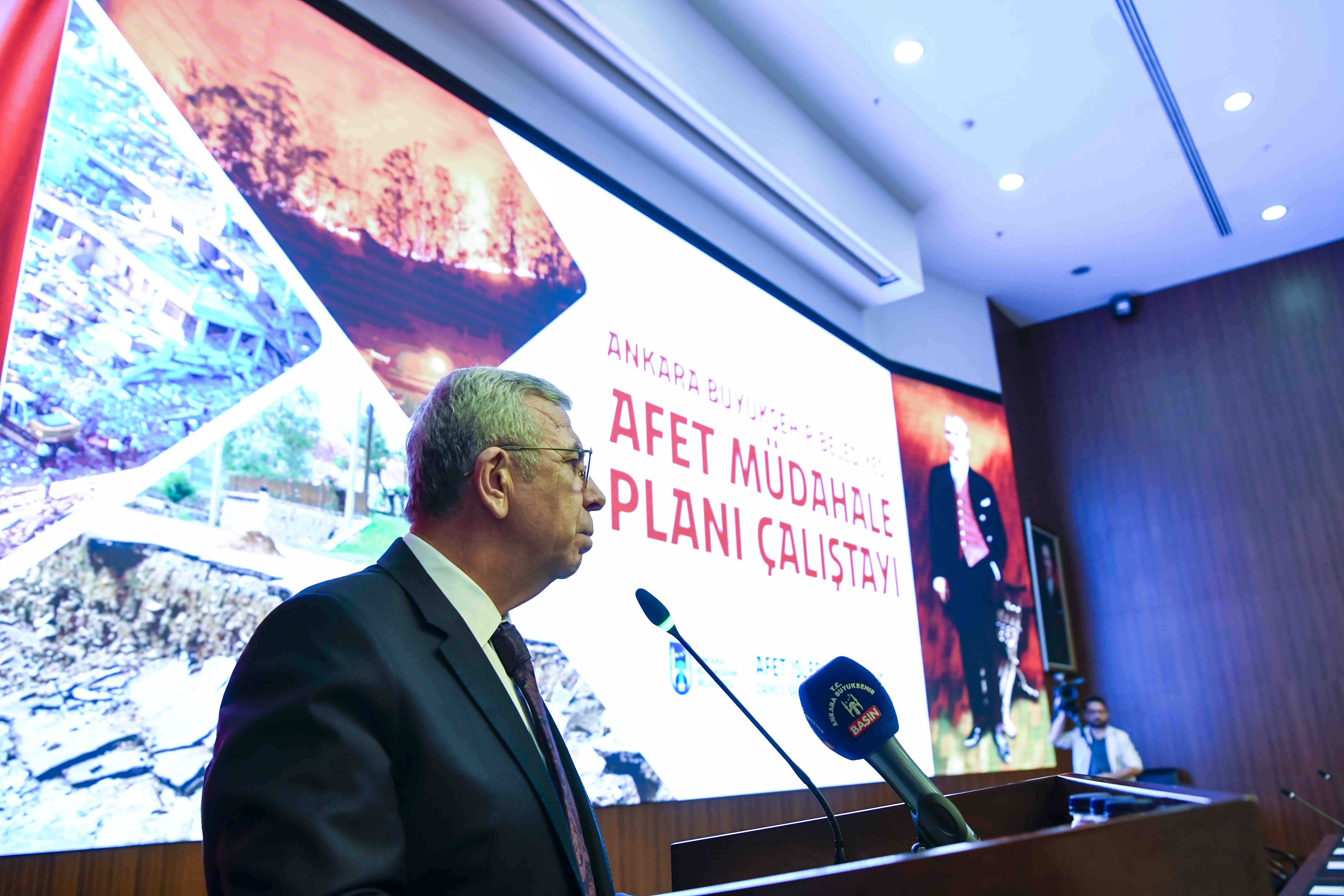ankara-buyuksehir-belediyesi-afet-mudahale-plani-calistayi-duzenledi (4)