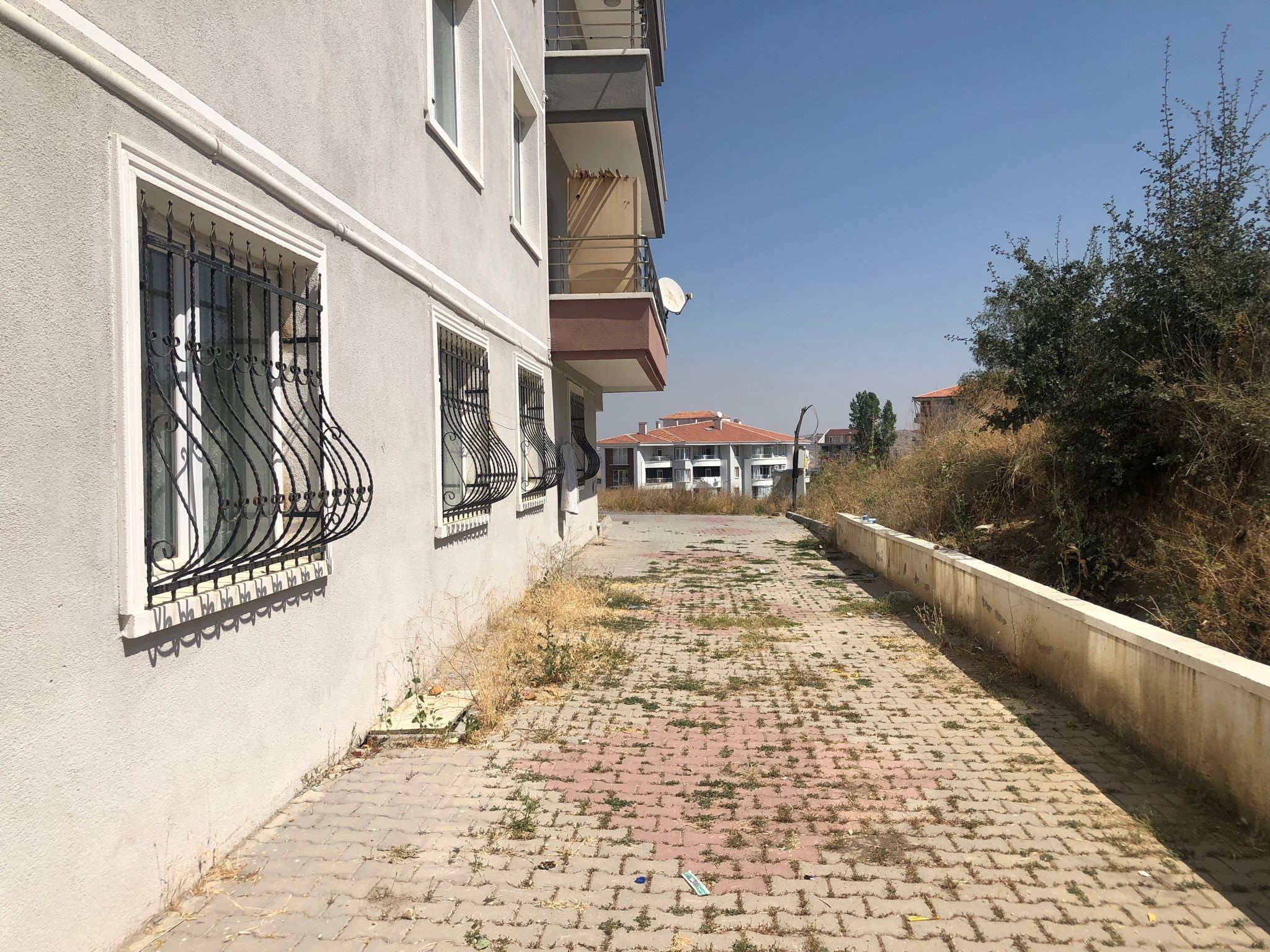 Ankara’da feci olay Pencereden düşen 2 yaşındaki çocuk hayatını kaybetti! (2)