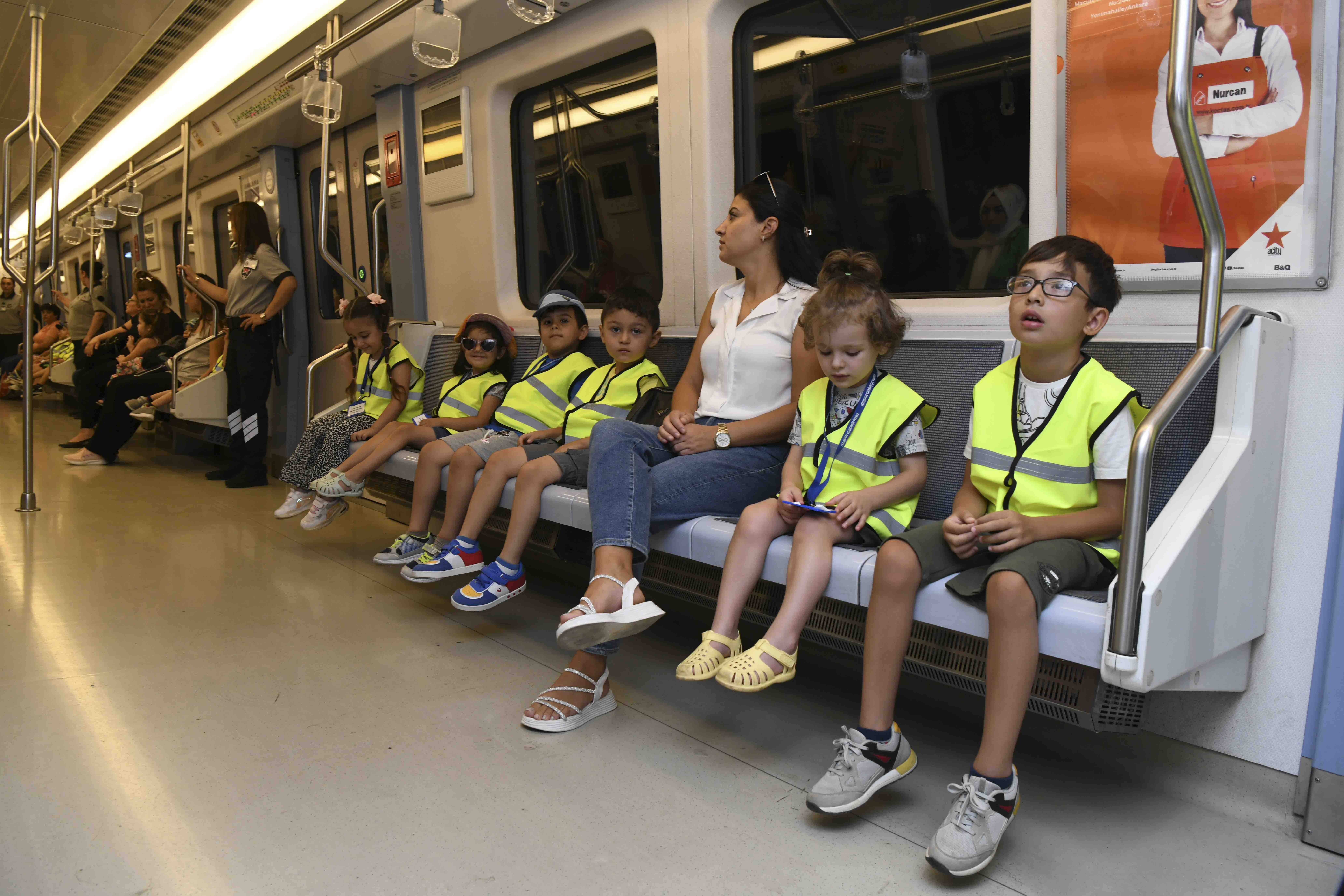 Ankara’da özel öğrenciler metroyu yakından tanıdı (6)