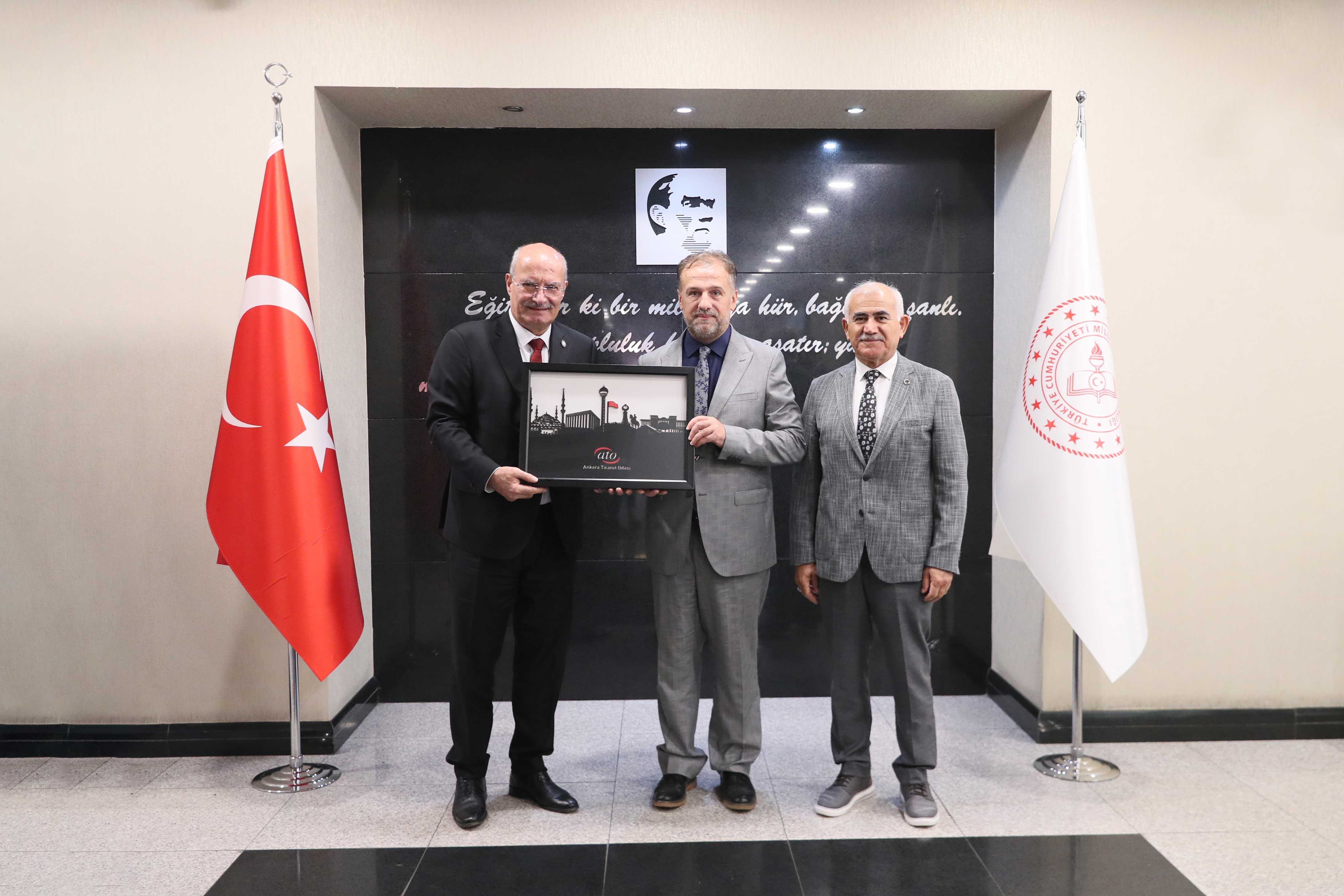 ATO kendi ara elemanını kendi yetiştirecek (1)