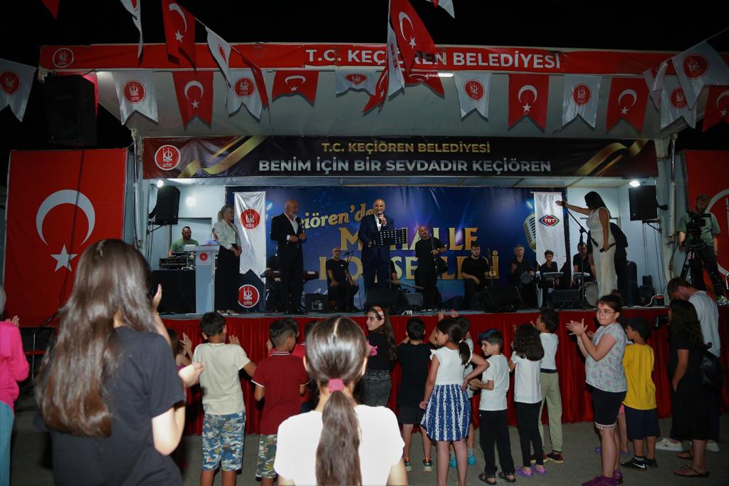 Keçiören’de coşkulu mahalle konseri rüzgarı (5)