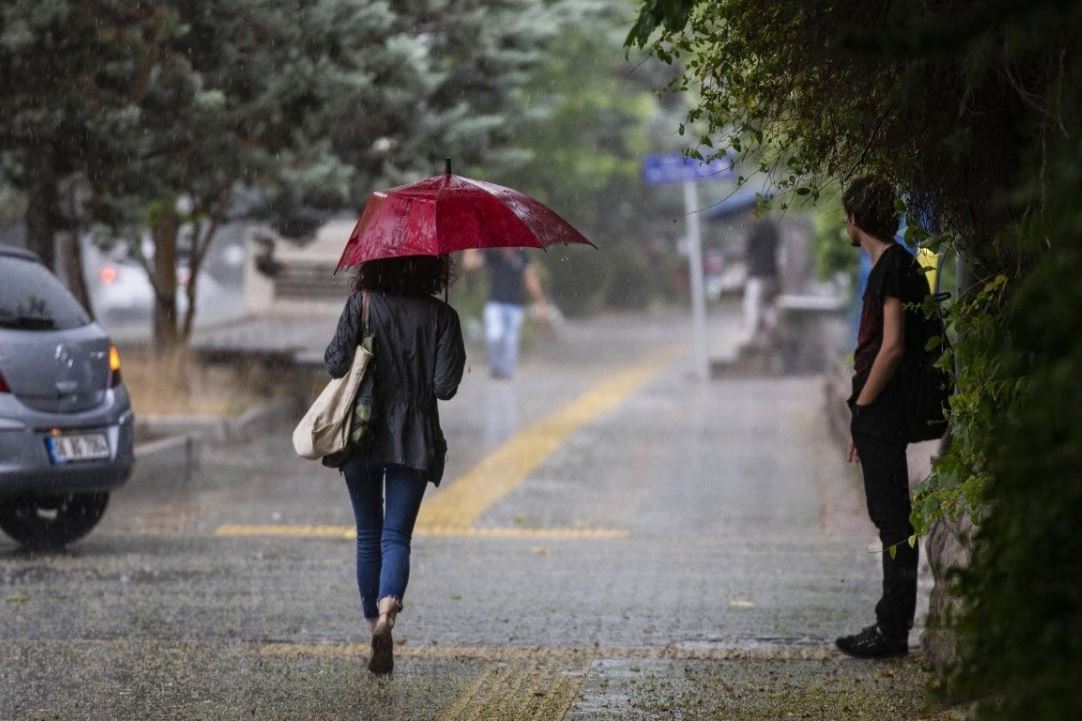 Meteoroloji duyurdu Ankara’da beklenen yağış nihayet geliyor! (2)