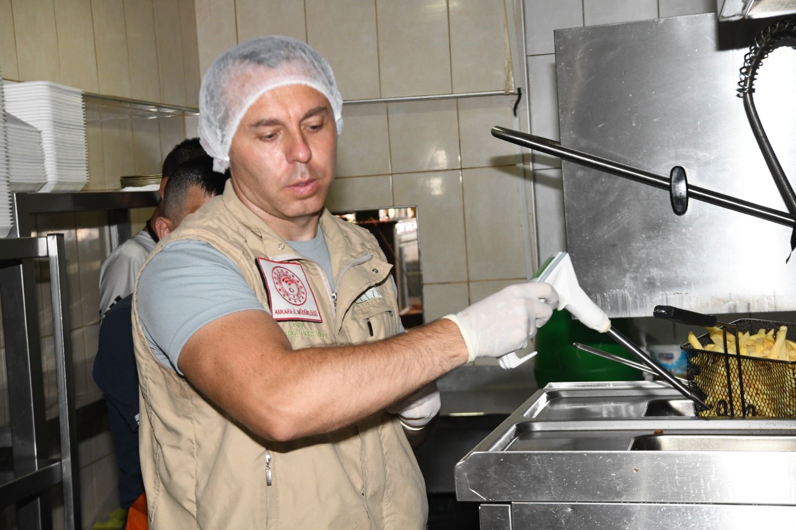 Türkiye genelinde eş zamanlı gıda denetimi gerçekleştirilecek (3)