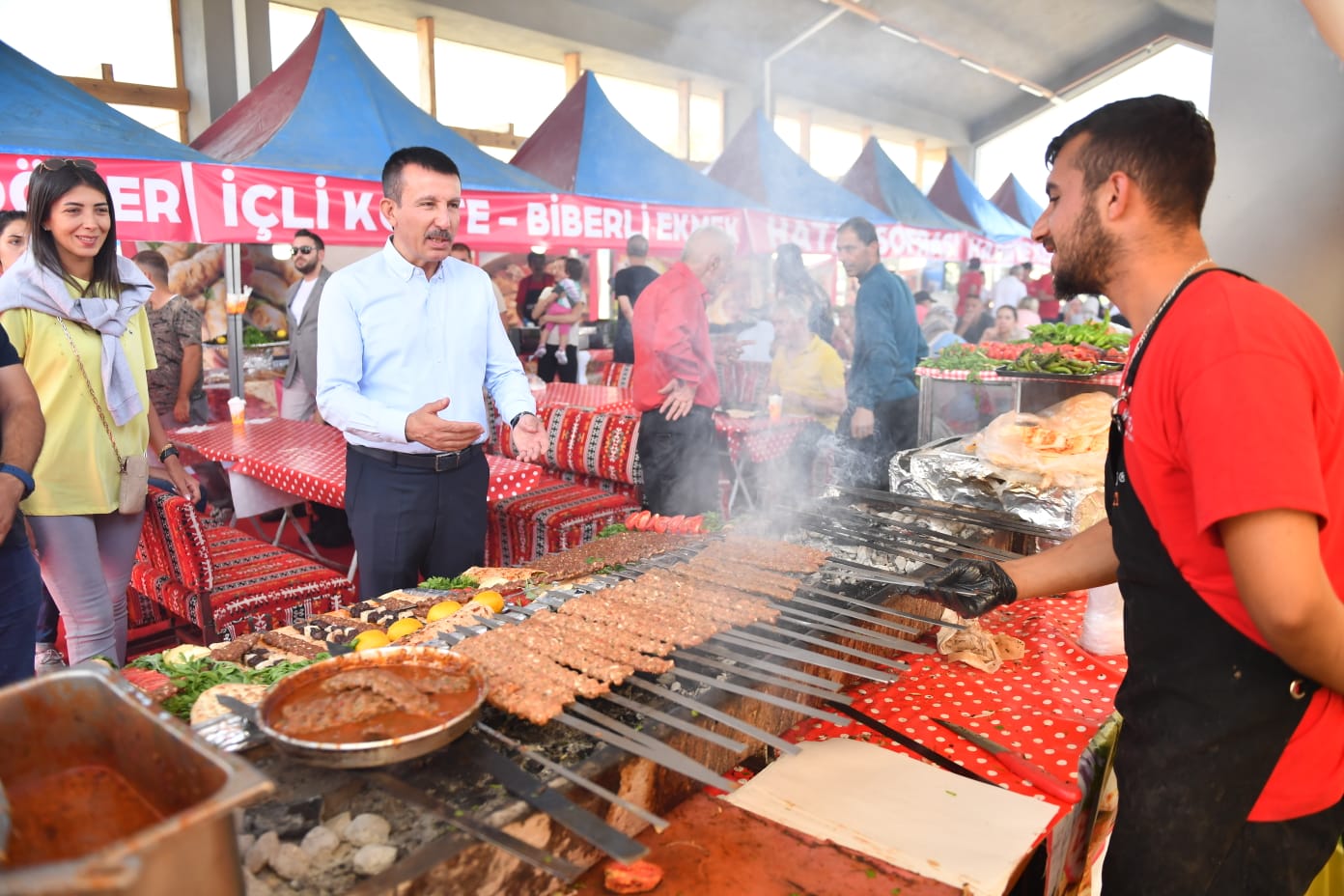 Altındağ’da depremzede esnaflara destek (5)