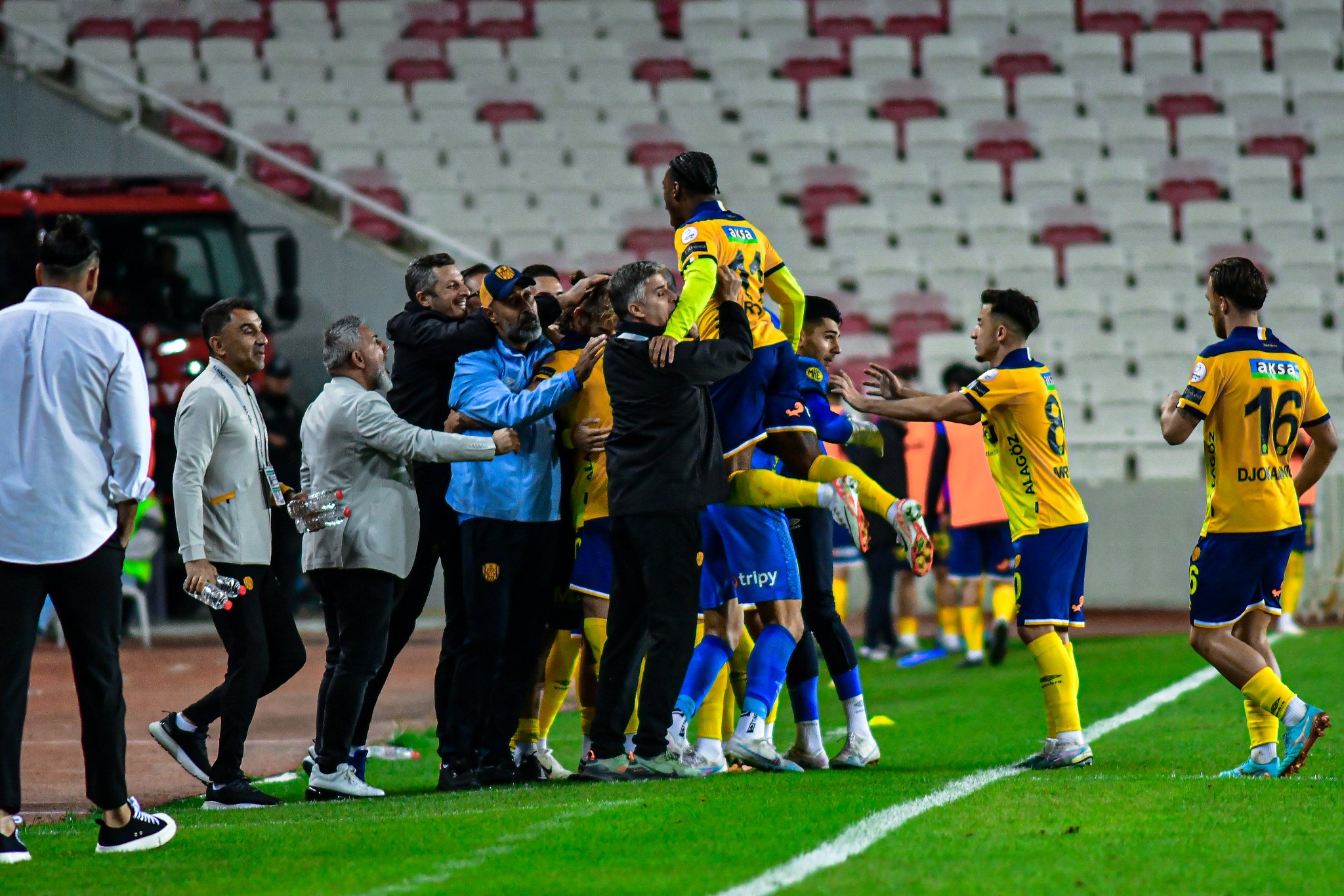 ankaragucu-konyaspor-maci-ne-zaman-saat-kacta-hangi-kanalda-ankaragucu-konyaspor-maci-saat-kacta-canli-yayinlanacak (2)