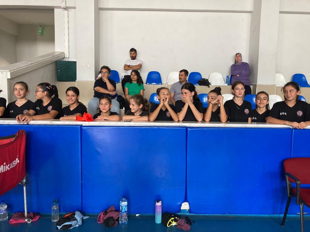 Filenin Sultanlarının şampiyonluğu sonrası voleybol kurslarına ilgi arttı-1