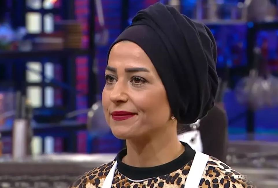 Masterchef Esra programa makyajsız haliyle çıktı! (3)